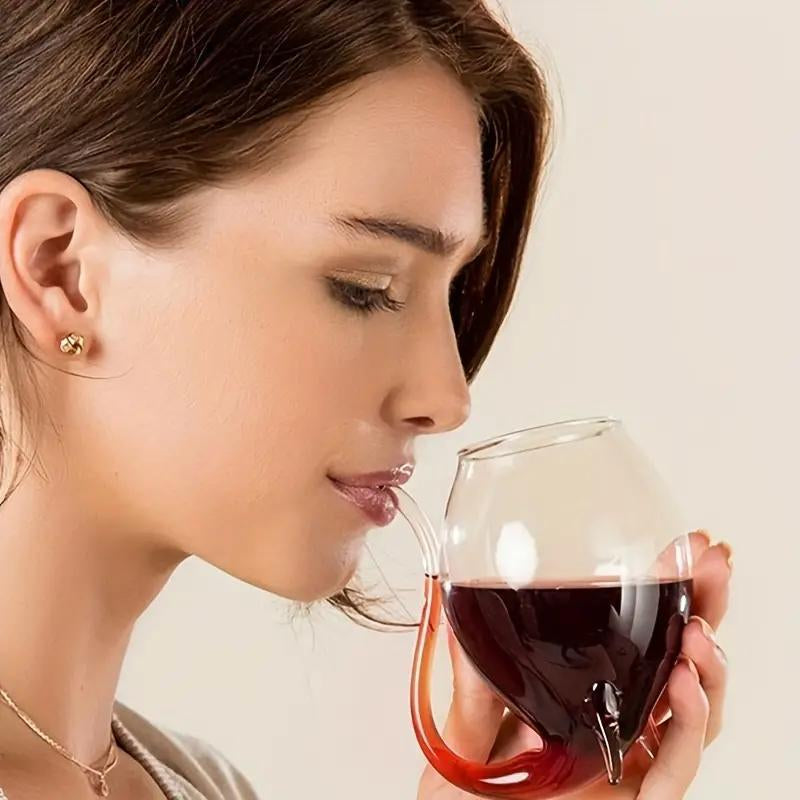 Personalized Creative Vampire Wine Glass with Integrated Straw - Essential Bar Accessory and Summer Drinkware