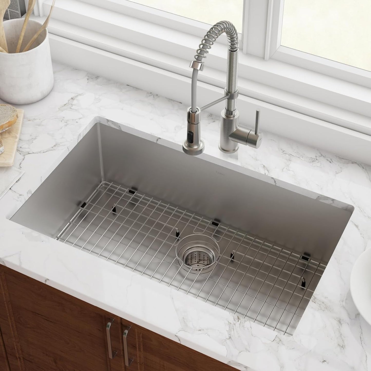 Standart PRO 28" Undermount Stainless Steel Sink: A Harmonious Fusion of Style and Functionality for Your Kitchen Upgrade