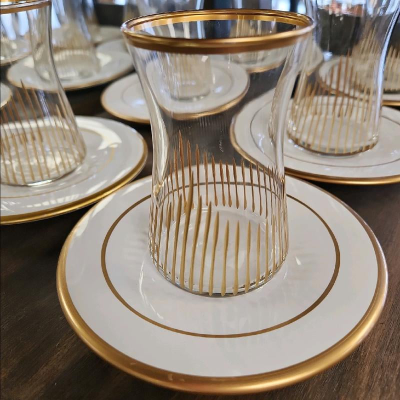 Gold Streak Six-Piece Turkish Tea Set for an Elegant Tea Experience