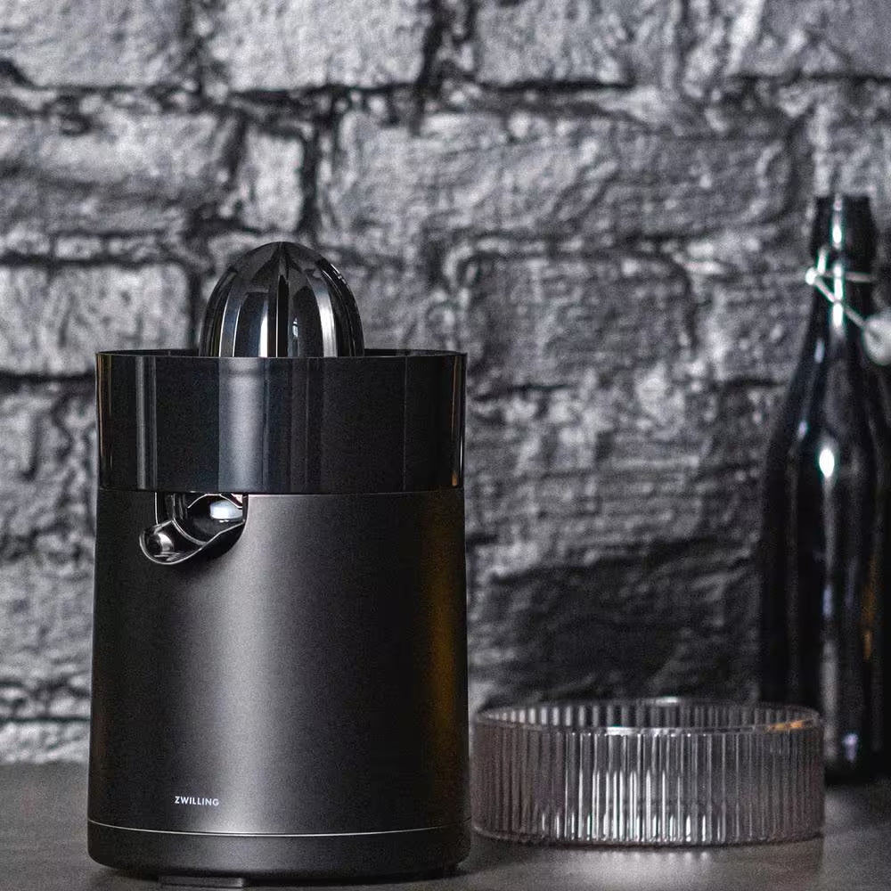 Enfinigy Citrus Juicer, Black