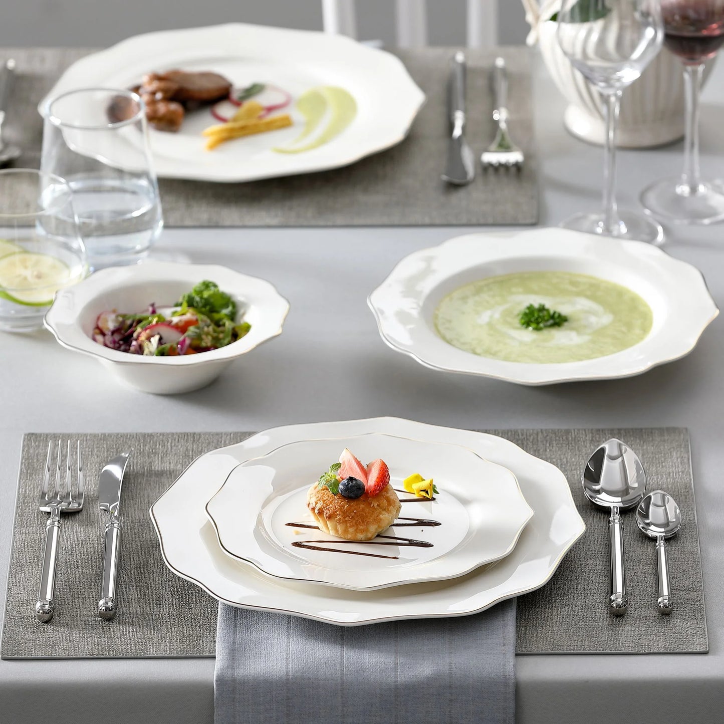 MALACASA Series LOTUS, 16-Piece Bone China Dinnerware Set, White with Golden Rim Dinner Sets, Service for 4