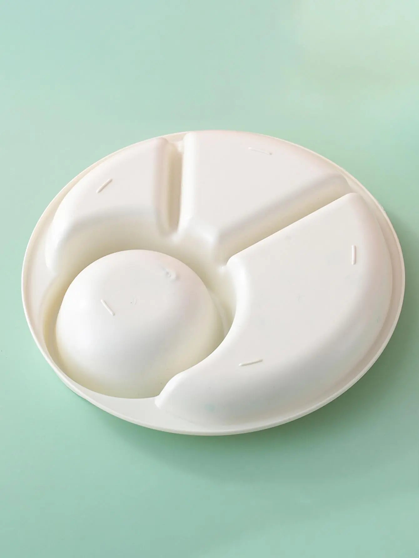 WORTHBUY Reusable Round Dinner Plate With Fork Spoon Kitchen Dinnerware Divided Plates For Adults Children Microwave Safe Dish