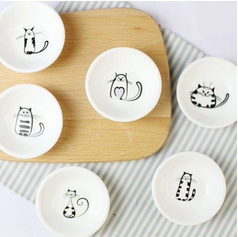 quantity: One set - 6pcs Tiny Cute Cat Plates