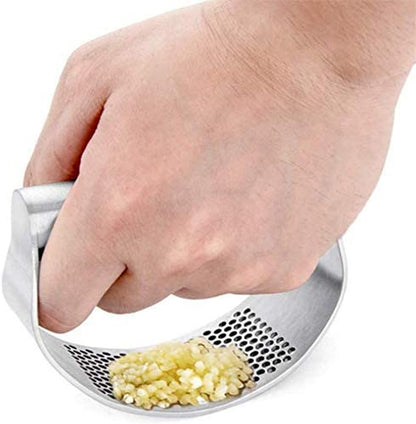 Gudoqi Stainless Steel Garlic Press Rocker - Ergonomic, Dishwasher Safe with Silicone Peeler & Cleaning Brush - Rust Proof Garlic Mincer for Effortless Cooking