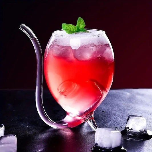 Personalized Creative Vampire Wine Glass with Integrated Straw - Essential Bar Accessory and Summer Drinkware