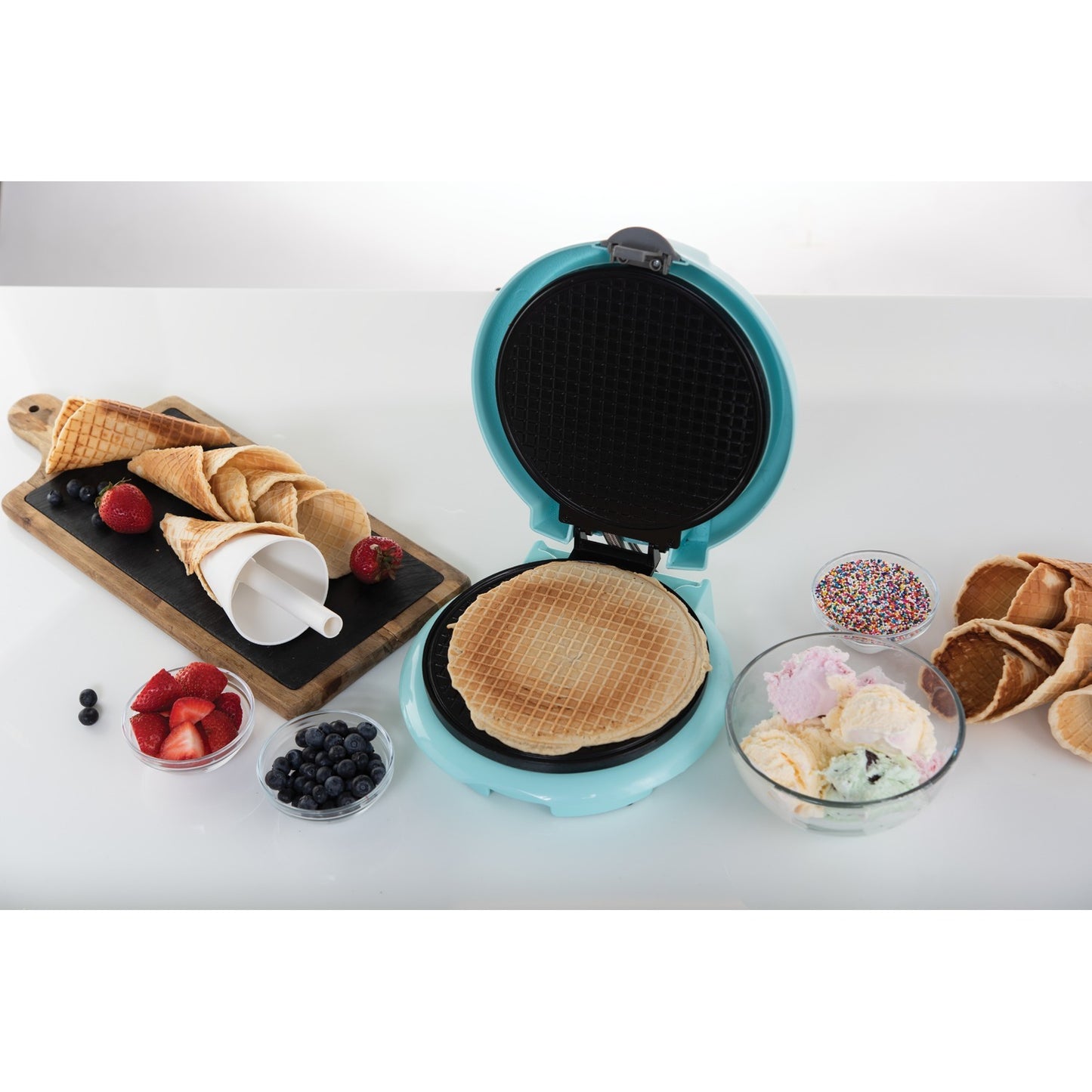 Brentwood Just For Fun TS-1405BL Waffle Cone Maker