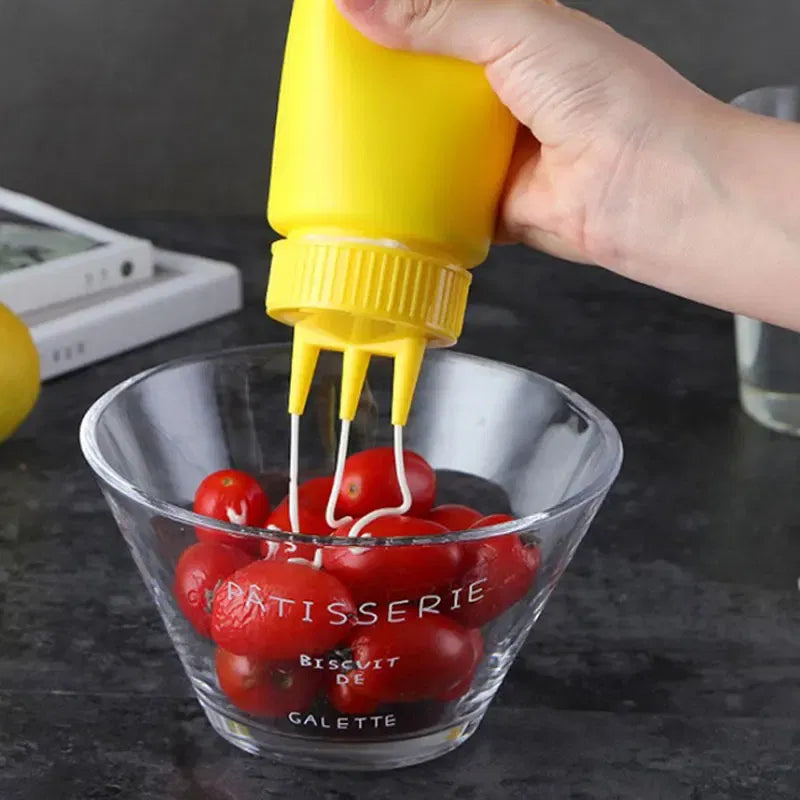 Color: Chocolate - 3 Holes 800ML Twist Cap Squeeze Bottle Food Grade Plastic Ketchup Mustard Mayo Sauces Olive Oil Bottles Kitchen Gadgets #1