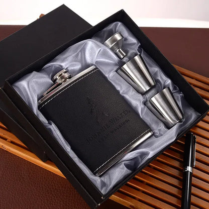 Color: green - 7oz/8oz Portable Pocket Hip Flask Outdoor Travel Stainless Steel Flask Whiskey Drink Alcohol Flasks 8oz Steel Hip Flask Flagon