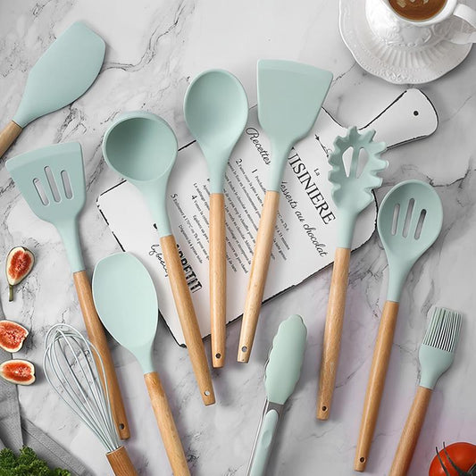 Silicone Kitchen Utensil Set, 12Pcs/Set Non-Stick Wooden Handle Durable Kitchen Cooking Utensil Set with Utensil Holder, Multifunctional Practical Food Grade Cookware for Baking Home